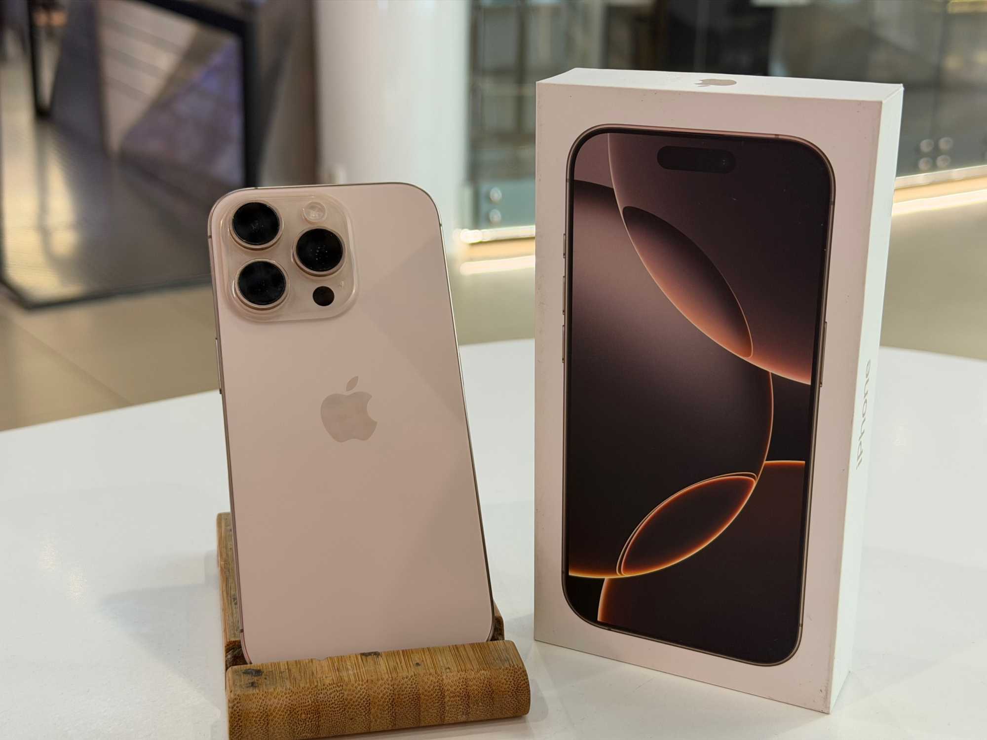 iPhone 16 Pro 128Gb Desert Titanium АКБ 92% imei350717763197600