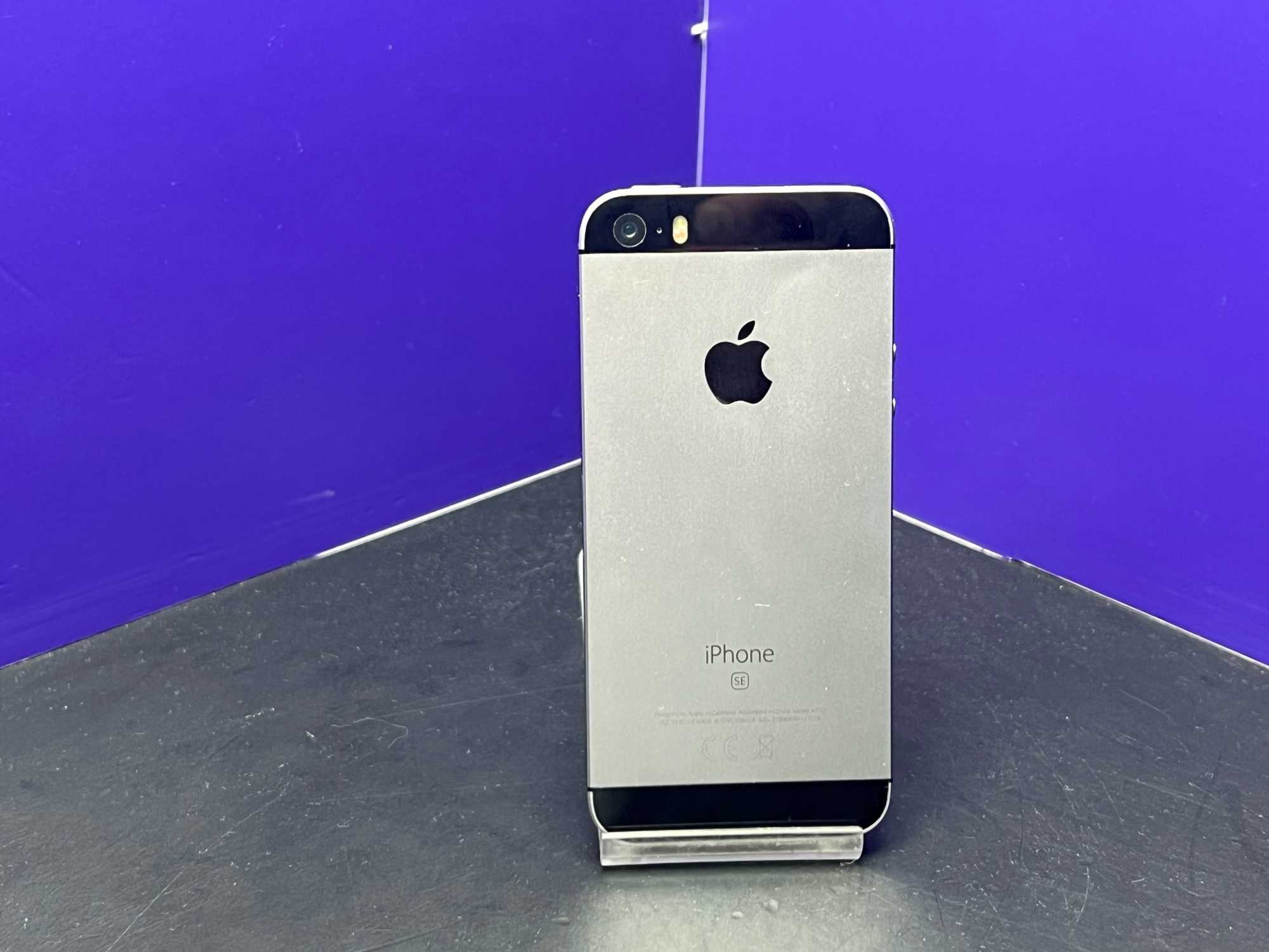 iPhone SE 32Gb Space Gray imei353066094151176