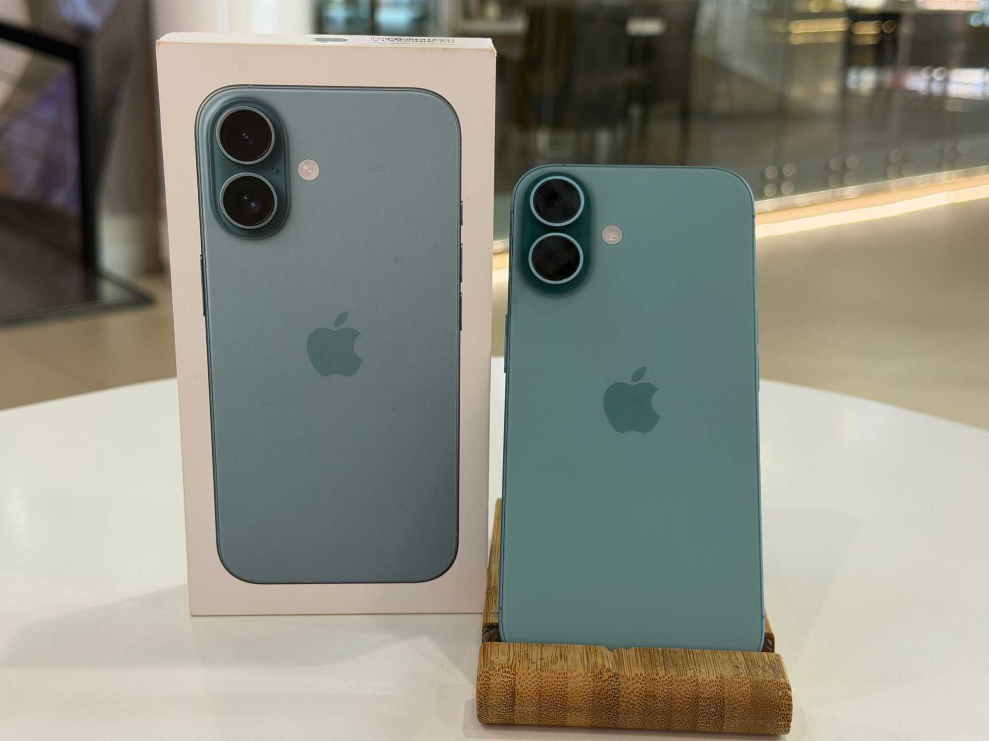 iPhone 16 128Gb Teal АКБ 93% imei351267381966662