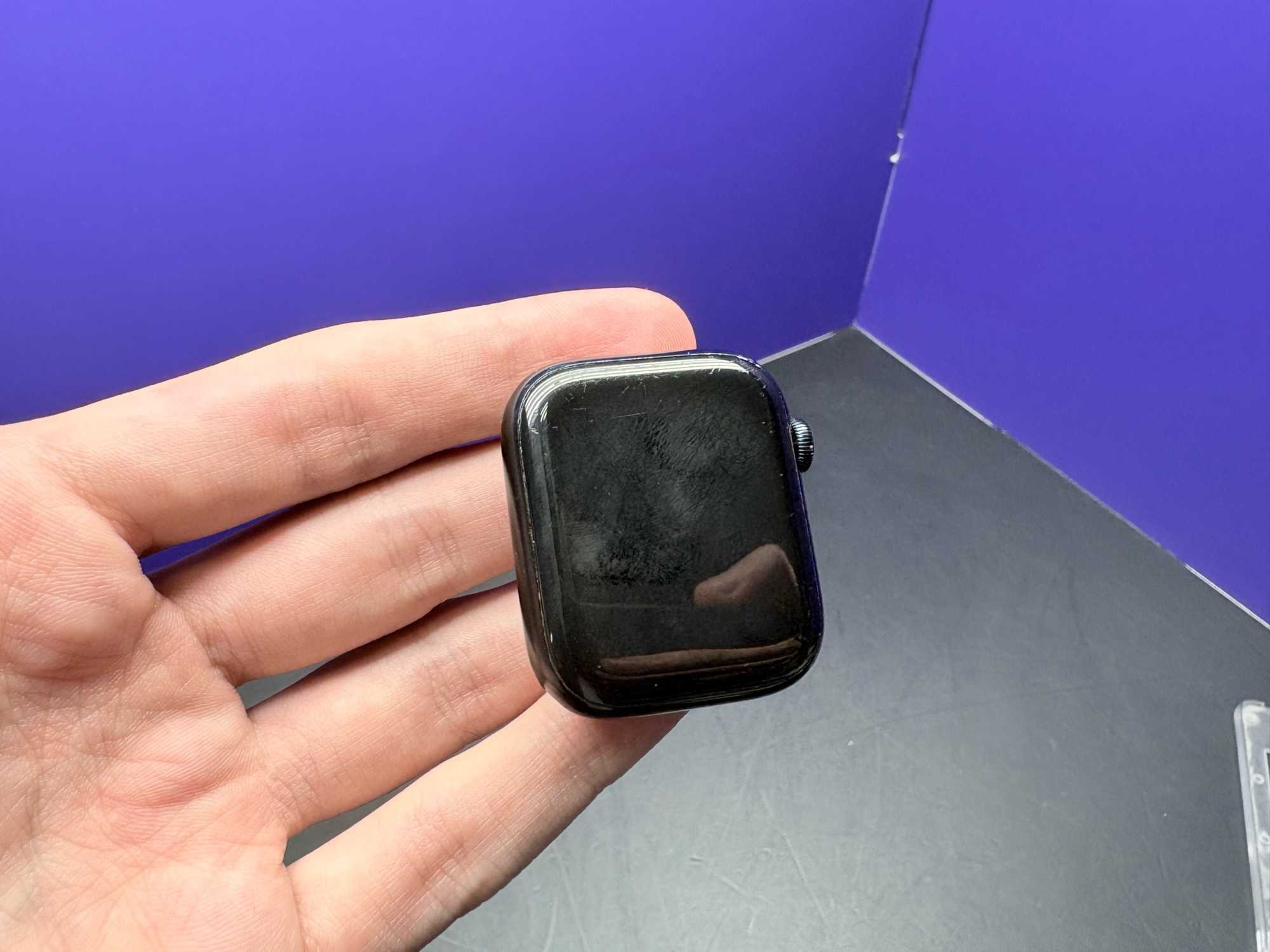 Apple Watch Series 8 45mm Midnight  АКБ87% s/n DDF656FHWX
