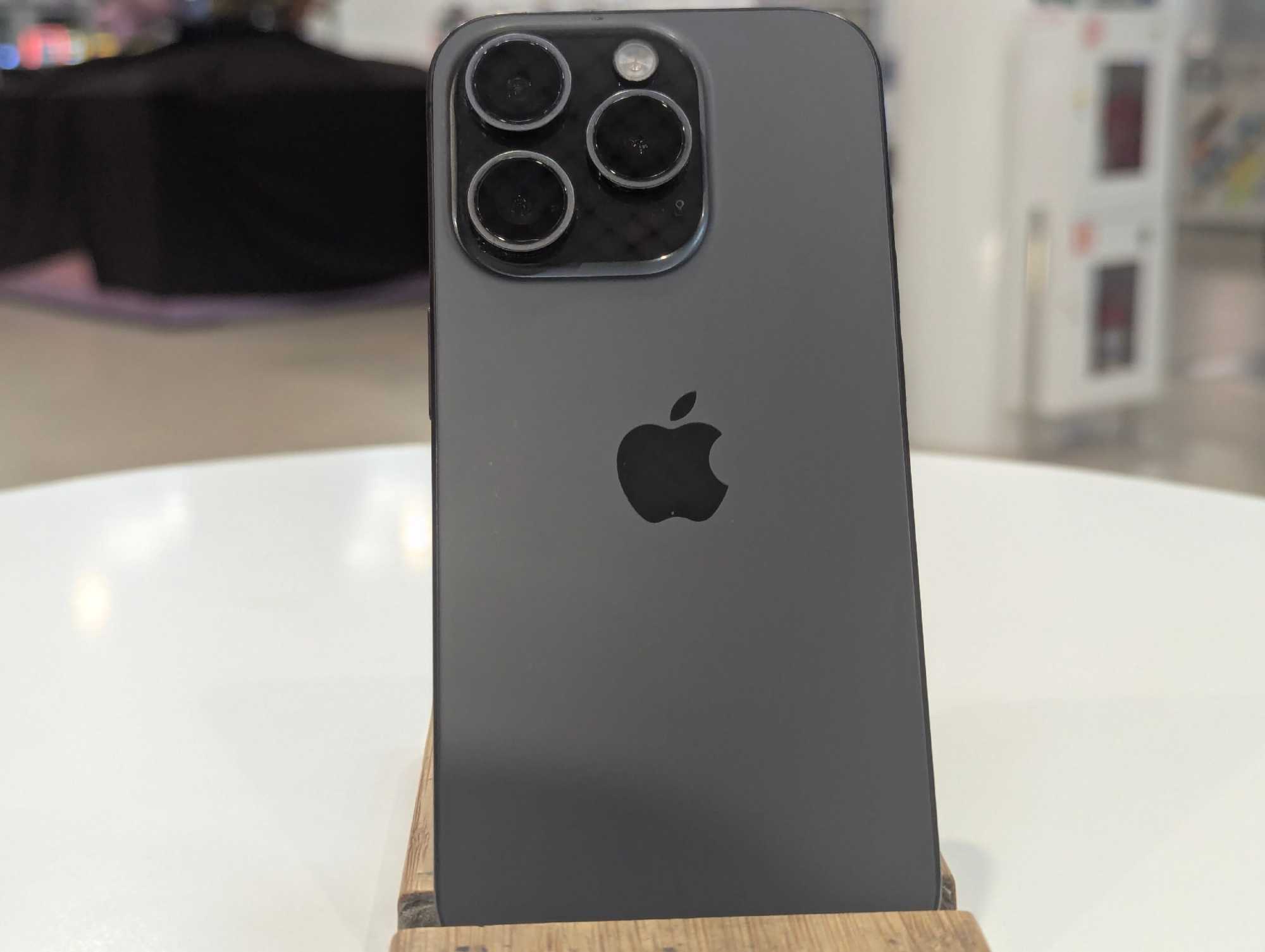 iPhone 15 Pro 128Gb Black АКБ87% imei355361726796862