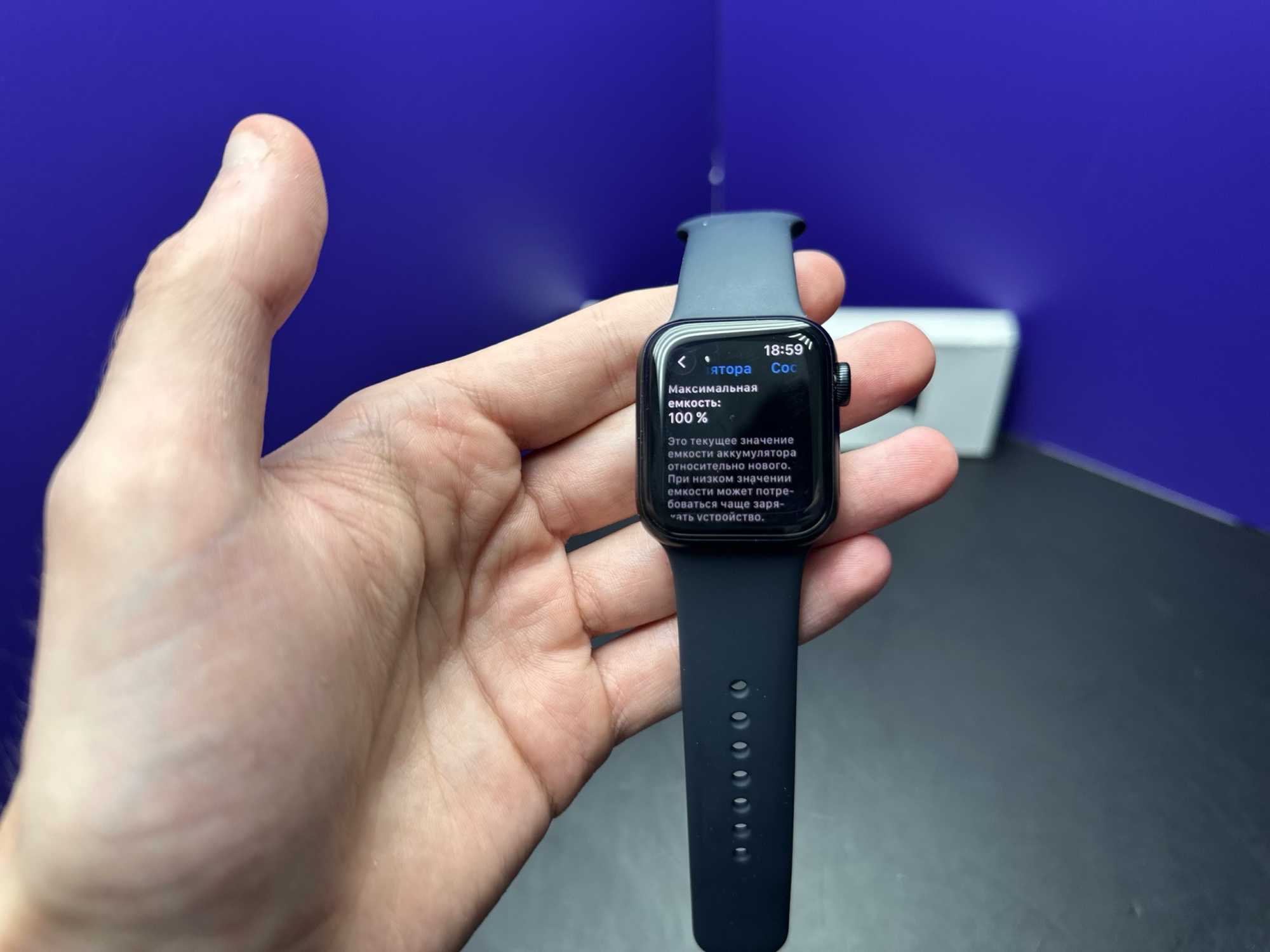 Apple Watch SE Gen 3 2025 40mm Midnight АКБ100% S/N G4GV39HNXT