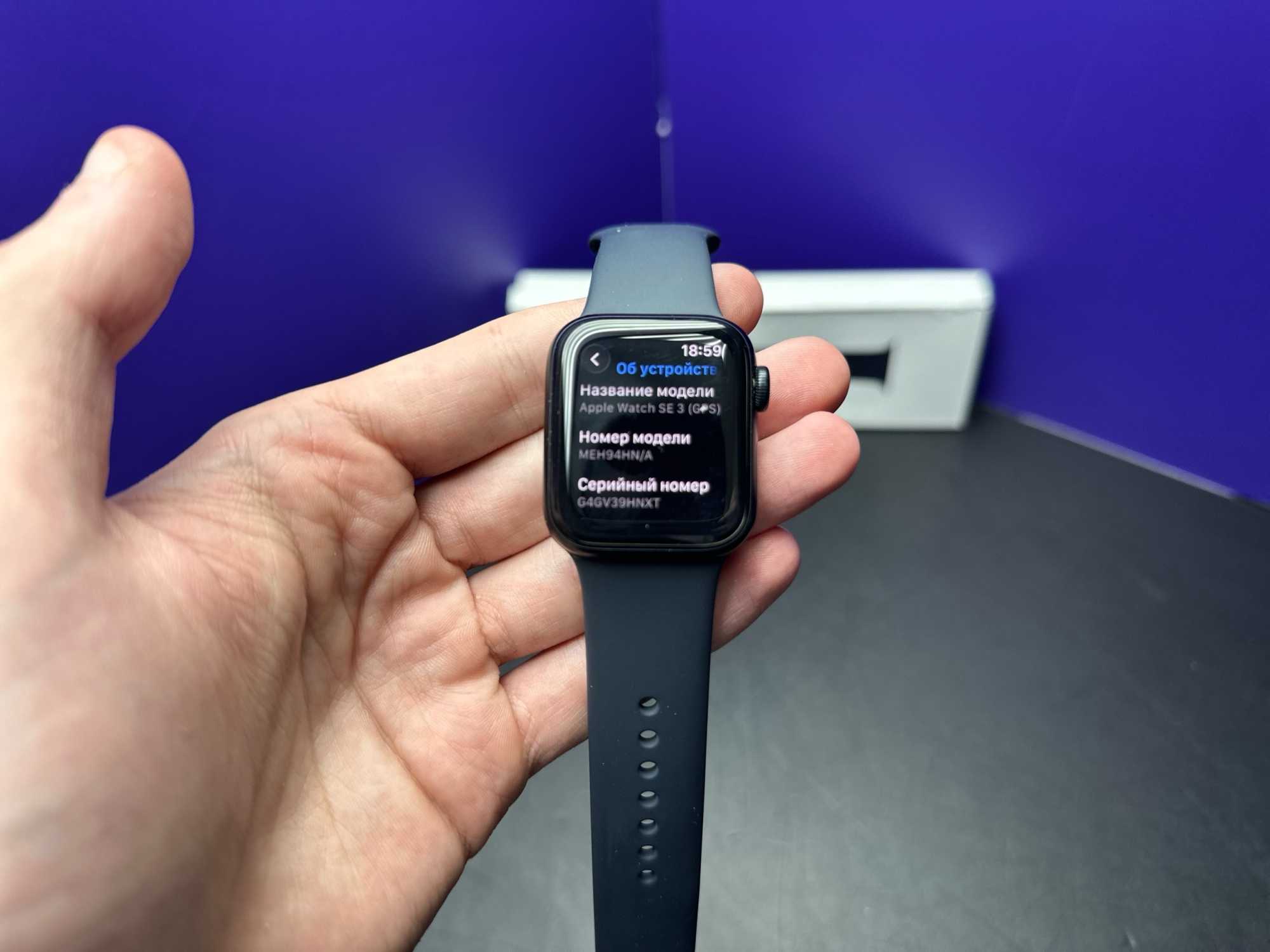 Apple Watch SE Gen 3 2025 40mm Midnight АКБ100% S/N G4GV39HNXT