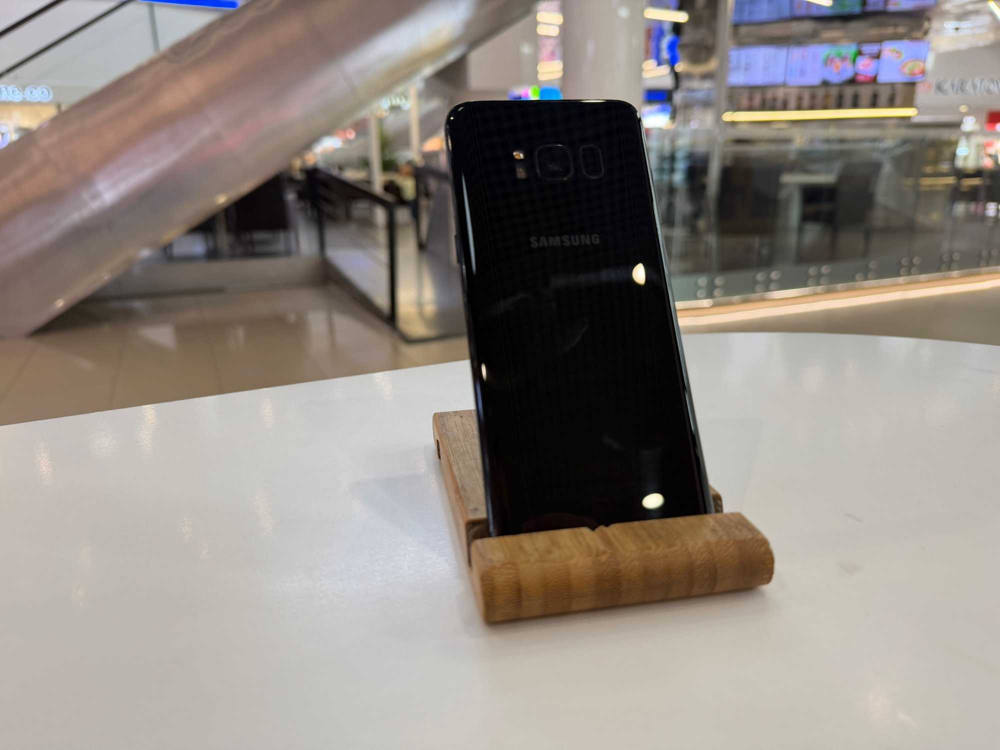 Samsung Galaxy S8 4/64Gb Чёрный imei355090085085233