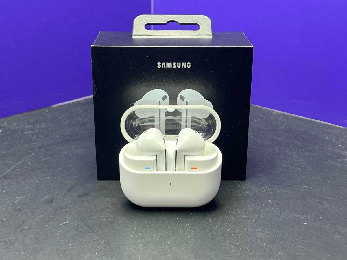 Samsung Galaxy Buds 3 Pro Белые SN:RFAX717MQPM