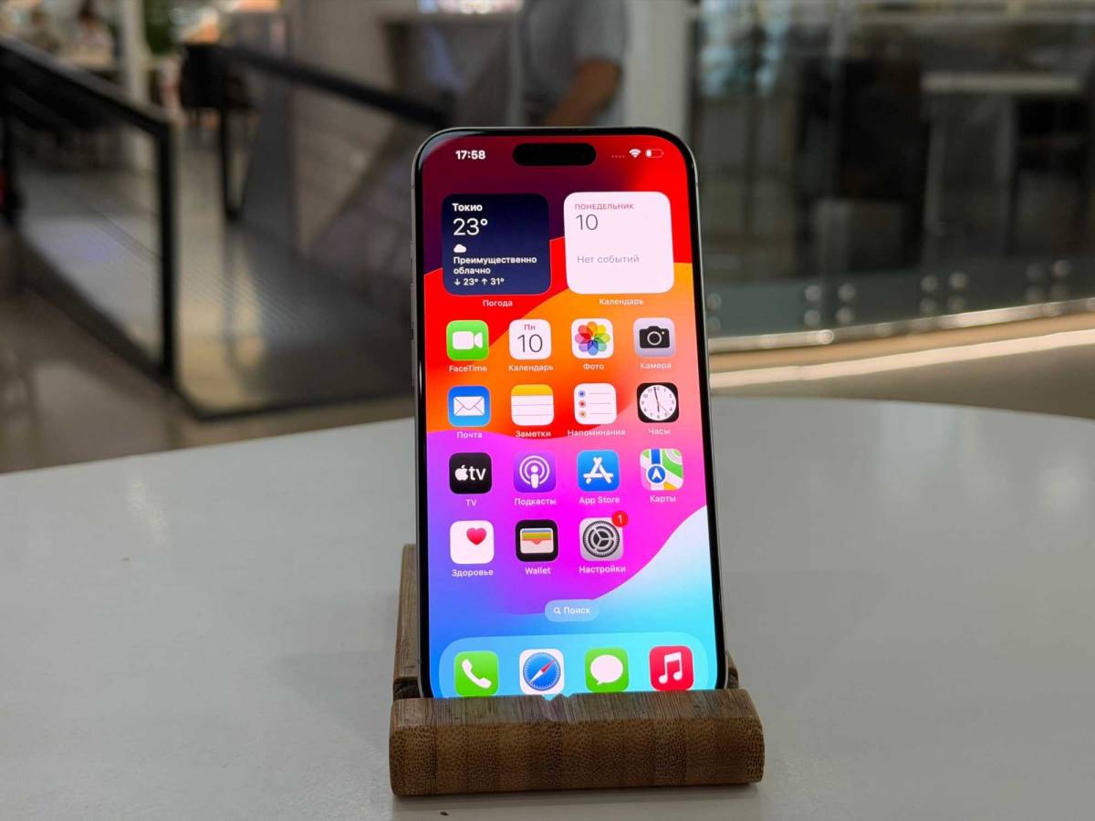 iPhone 15 Pro 256Gb White Titanium АКБ 81% imei357597633896919